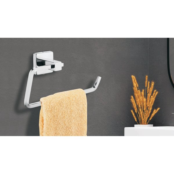 Premier Plaza Towel Holder